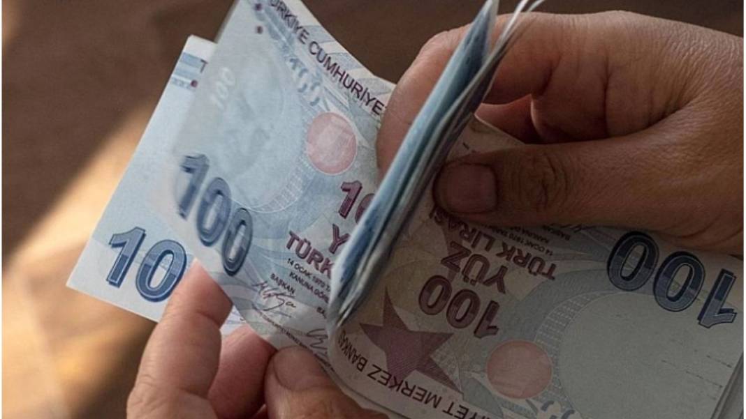 Tüm emeklilere 3 gün içinde 12.000 TL EK İKRAMİYE ödenecek 1
